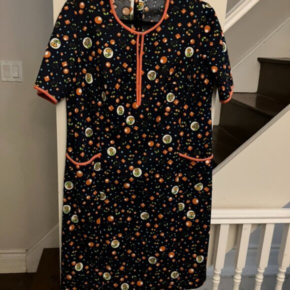 Vintage Fun Poly Print - Picture 3 of 8